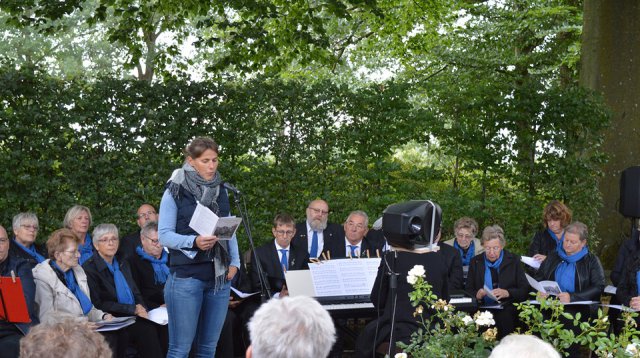 Efkes stille staon bie (vrijdag 22 juni 2018)